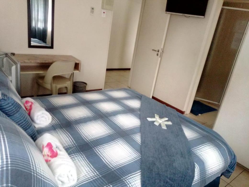 Concord Christian Guesthouse 德班 外观 照片